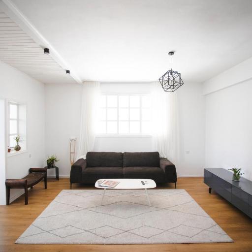 4BR Family Friendly Apt in Basel Balcony, undefined