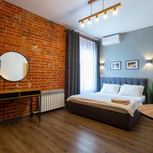 Затишна квартира в центрі на Харківській набережній 3, undefined