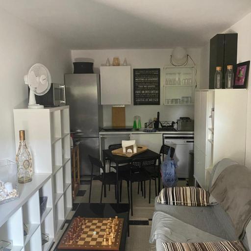 Charming garden apartment Lorettes, undefined