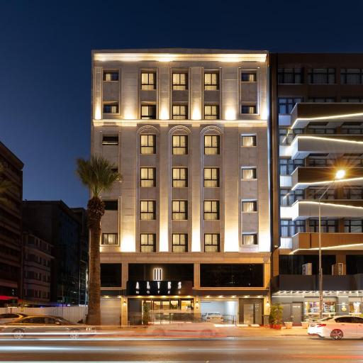 Alves Hotel, undefined