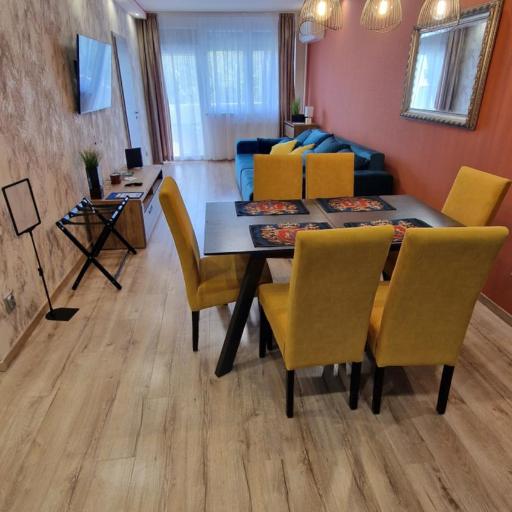 Queen Emma's Place, undefined