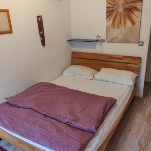 Charming Room in a Central Location with perfect Connectivity, undefined