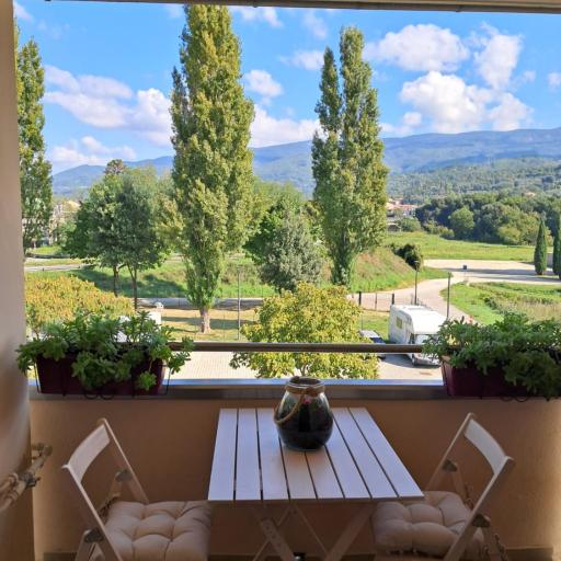 Interno 10, undefined