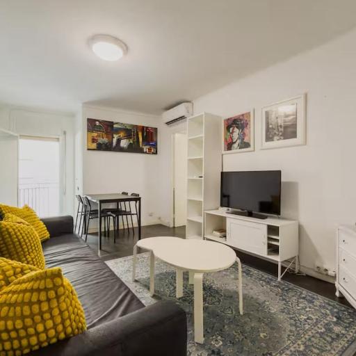 F2- 3 bedrooms apartment in Barcelona, undefined