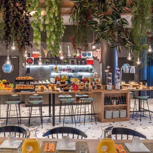 Ibis Madrid Aeropuerto Barajas, undefined