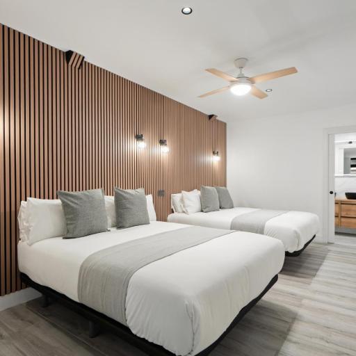 Dobo Pinto Castillo, undefined