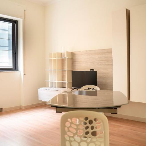 Bari Station Home, undefined