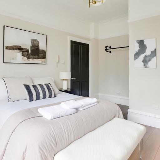 Brand New Ensuite Rooms Near Cambridge City Centre-Perfect Location by Luxiety Stays, undefined