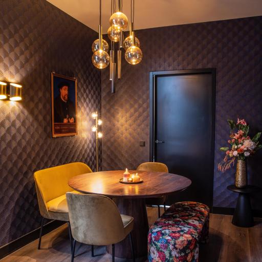 De Nassau - In de winkelstraat, undefined