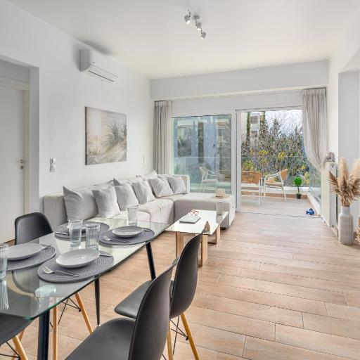 One North Living - Marousi - Pool Residence M16 by K&M, undefined