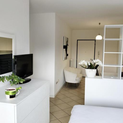 Alla Stazione - alloggio con parcheggio Spresiano, undefined