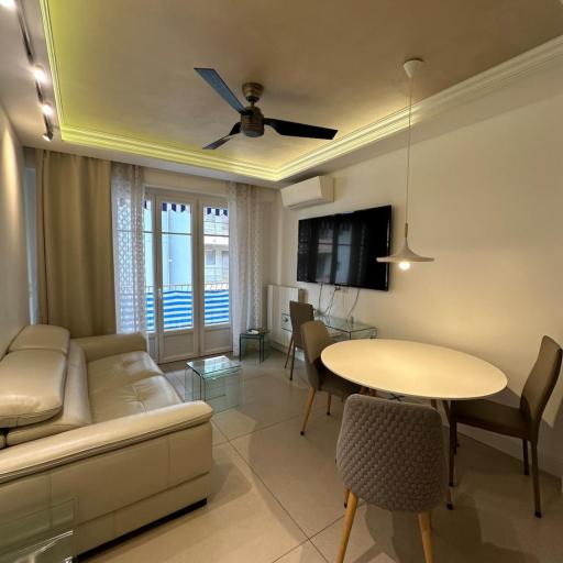 2 beds-2 full baths,AC, lift-balcony, parking, undefined