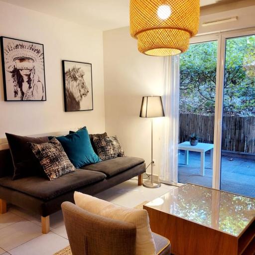 Lil Bretech, undefined