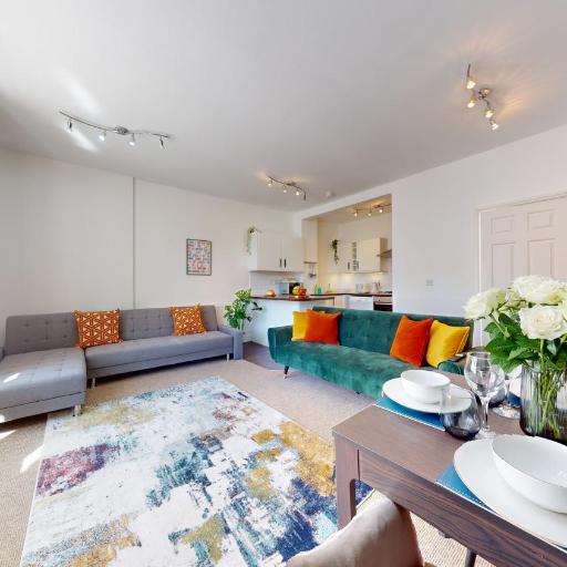 City Centre 2 Bedroom-2 Bath Apartment-Sleeps 6, undefined