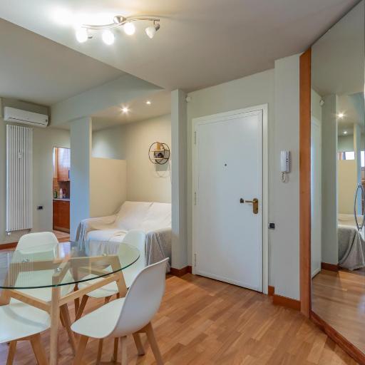 I-Host Apartment - Copernico, undefined