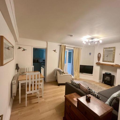 Beautiful & Cosy Apartment in Brighton BN2 3AD, undefined