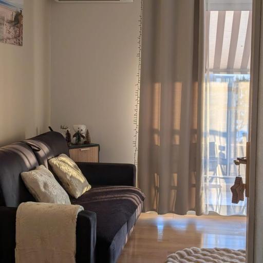 Studio vue mer plage aéroport Nice centre commercial CAP 3000 Arenas emplacement excellent, undefined