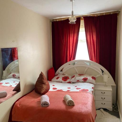 Quiet Nest, undefined