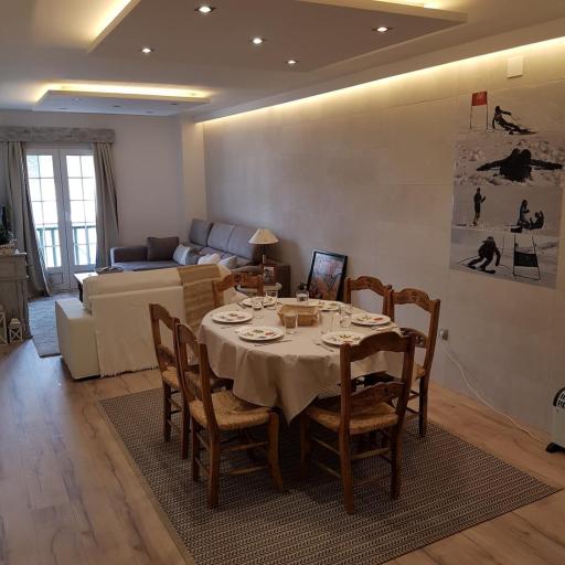 Mejor zona de Sierra Nevada, junto a los remontes, Pza Andalucia, D202, undefined