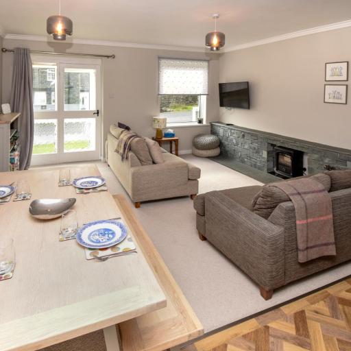 Quarry's Edge, undefined