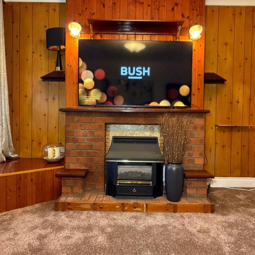 Modern 3Bed Doncaster Home with Vintage Charm, undefined