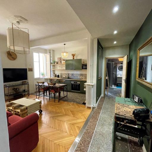 Appartement 2 pièces bourgeois meublé, aéroport tramway, undefined