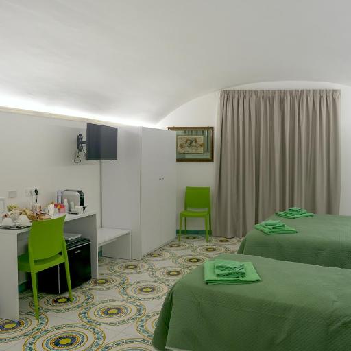 Amendola Dream, undefined