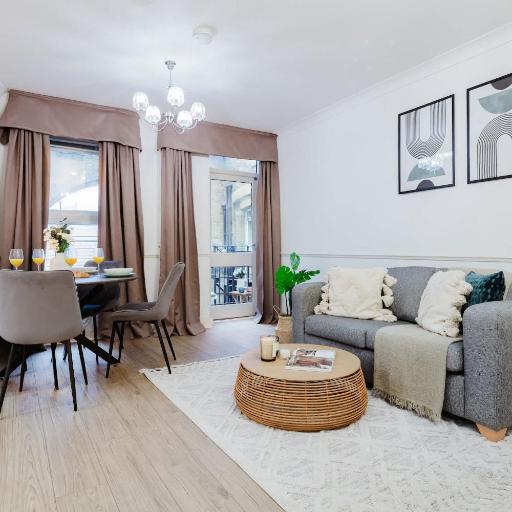 BnBNova - Heart of the City with Balcony - Thames - St Paul's, undefined