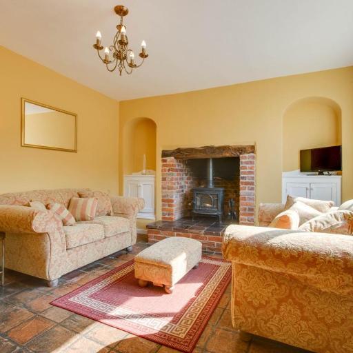 2 Bed in Eye oc-4lamb, undefined