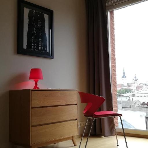 Studio Deluxe, undefined