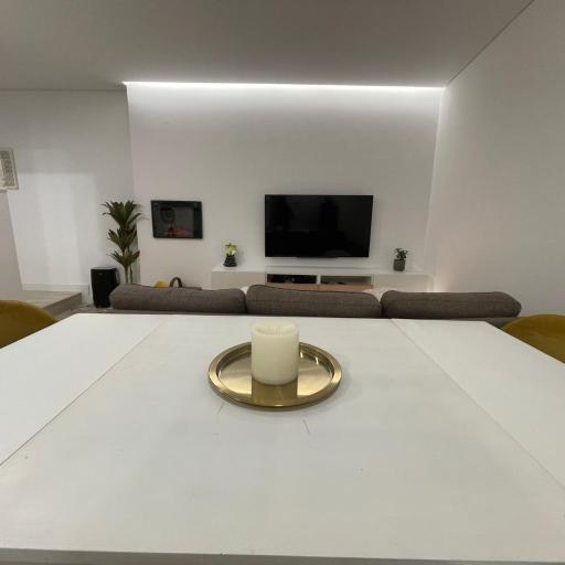 Birds Shelter & Birds Leaves, undefined