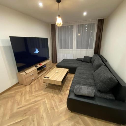 J&V Apartments, undefined