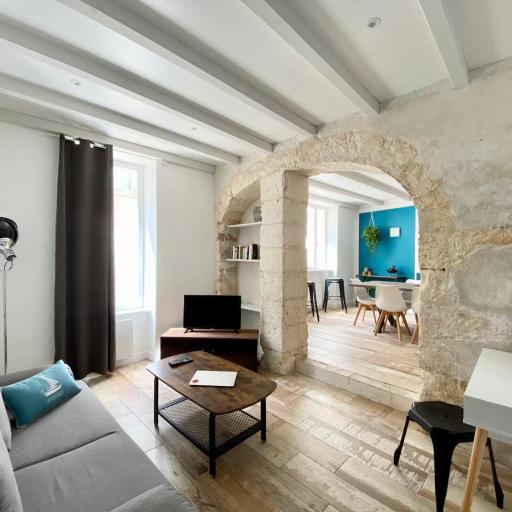 Appartement de Charme Plein Centre-ville de La Rochelle à 2 pas du Marché, undefined