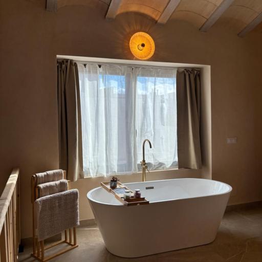 Suite ideal para escapadas romanticas, undefined