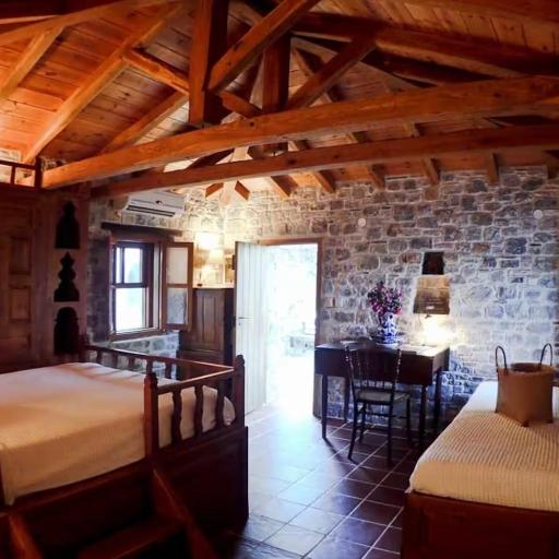 Cozy Stone House next to Skiathos town, undefined