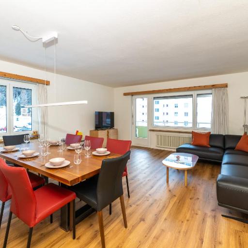 Cosy 3 bedroom Balcony Free parking Fast Wifi, undefined