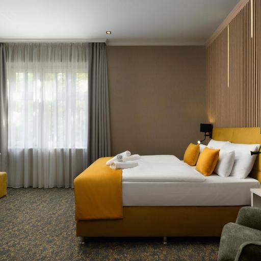 Hotel Allora, undefined