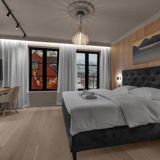 Northstay - The Grand Residence l Luxurious Residence l Central Location, Two Full Bathrooms, undefined