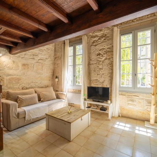 Atelier - Bois & Pierres, undefined