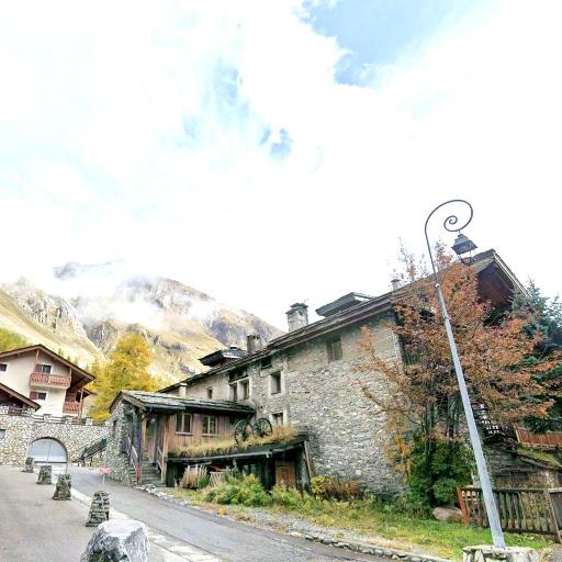 ApexMountainResidence IV, undefined