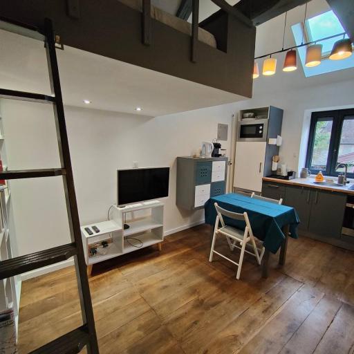 La Cachette d'Ernest, undefined