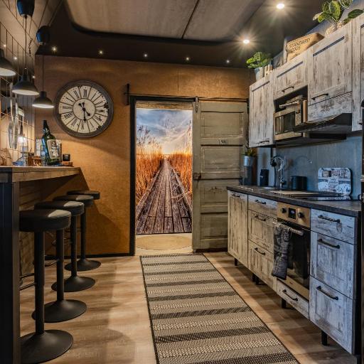 Loft by the lake asunto omakotitalon alakerrassa, undefined