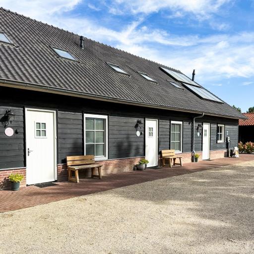 De Stamhoeve, luxe vakantiehuis, rustig gelegen bij de Loonse & Drunense Duinen tussen 's Hertogenbosch en Tilburg, undefined