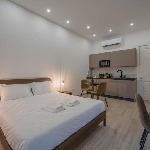 Urban Vibe 1, undefined