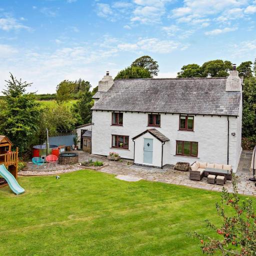 5 Bed in Bodmin oc-l29658, undefined