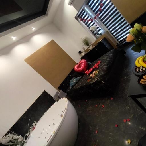 Apartament Złoty z Jacuzzi, undefined