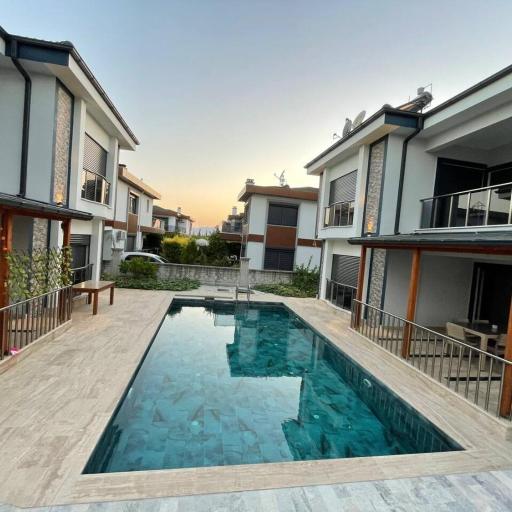 Master Vi, undefined