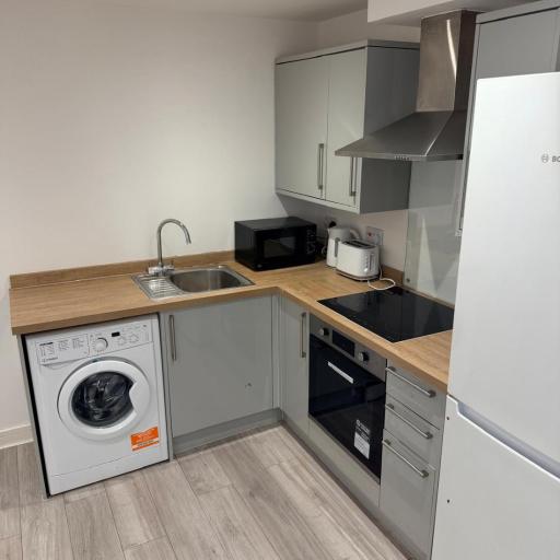 Epsom High Street Apartment 6, undefined