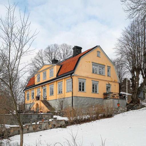 300 Year Old Mansion Villa in Solna Mall of Scandinavia, undefined