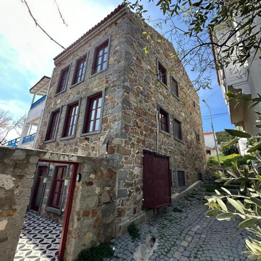 Nefes Ada Taş Bina - Bahçe Katı, undefined